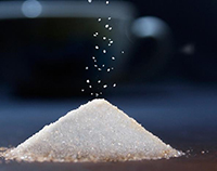 рассыпать сахар примета